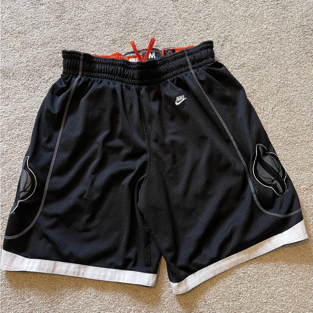 Rare Vintage Nike Syracuse Orangemen Black Basketball Shorts